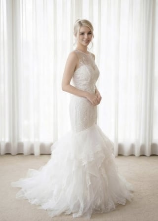 043-Mermaid_Strapless-Sweetheart_Beaded-Bodice_Tiered-Ruffle-Skirt-asian-bridal-hire