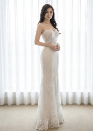 073-Sheath_Strapless-Sweetheart_Floral-Lace-Applique_Scalloped-Hem-asian-bridal-hire