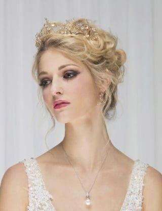 020-Dramatic-A-Line_Strapless_Ruched-Bodice_Glitter-Tulle-asian-bridal-hire