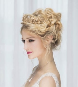 021-Dramatic-A-Line_Illusion-Cap-Sleeve_Lace-Bodice_Tulle-Skirt-asian-bridal-hire