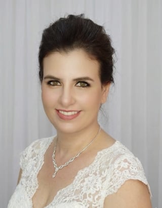 093-Dramatic-A-Line_Strapless-Sweetheart_Lace-Applique_Wide-Lace-Hem-asian-bridal-hire