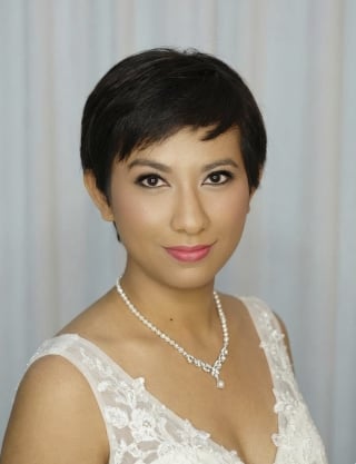 111-Dramatic-A-Line_Strapless_3D-Floral-Applique_Full-Tulle-Skirt-asian-bridal-hire